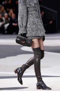 Chanel Black Round Clutch Bag - Fall 2013 Runway