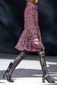 Chanel Black/Pink Tweed Round Clutch Bag - Fall 2013 Runway