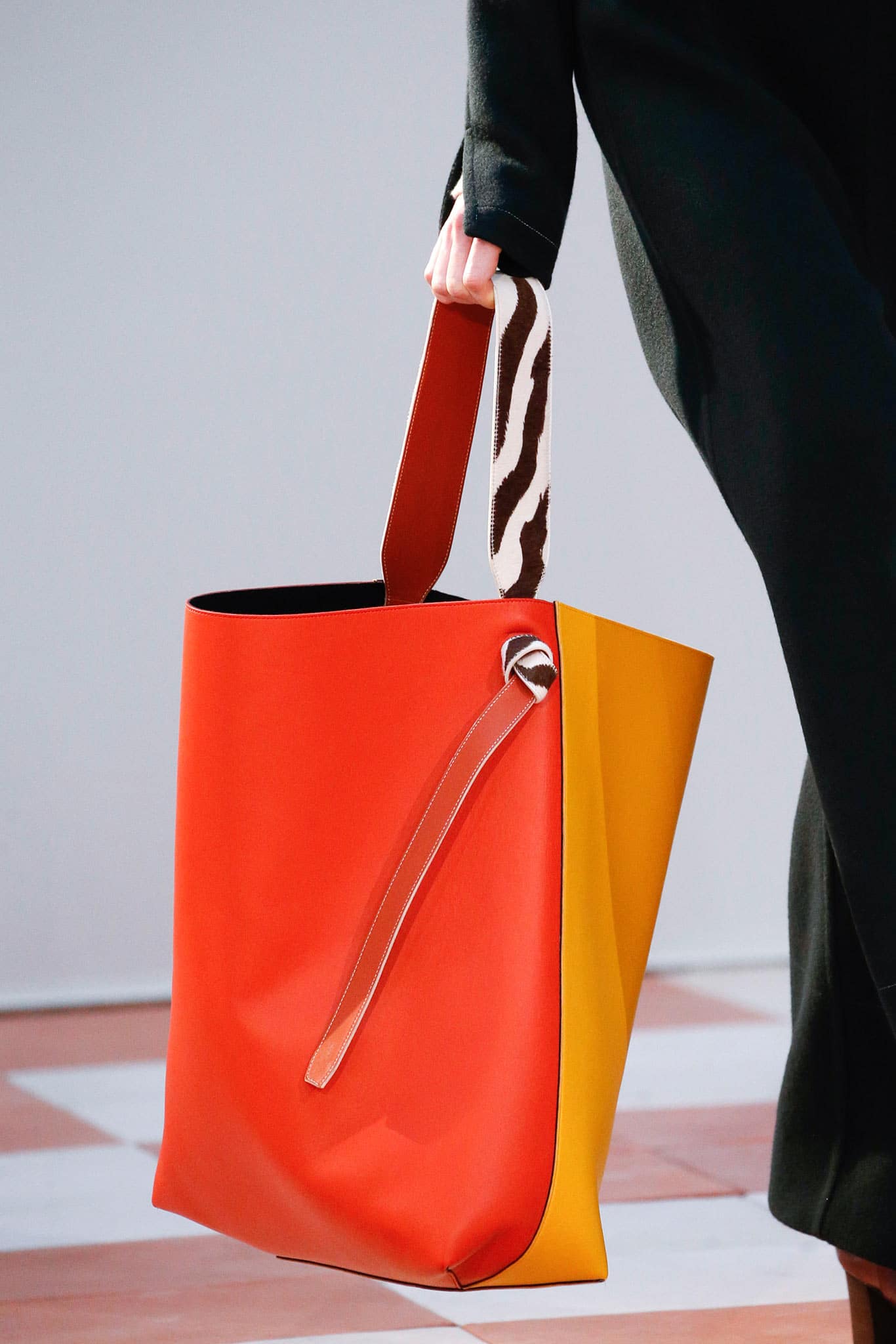 Celine Fall/Winter 2015 Runway Bag Collection Featuring Large Tote Bags