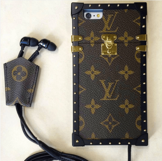 Louis Vuitton Introduces Petite Malle iPhone Case – Spotted Fashion