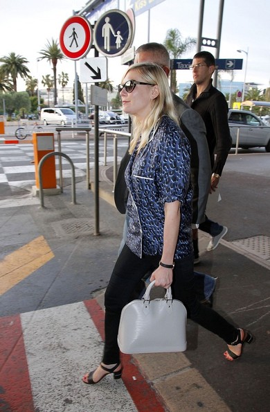 Looks We Love: DIVA IN ME with her Louis Vuitton Epi Alma GM Bag - Spotted  Fashion