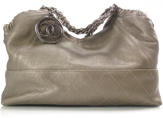 chanel vintage hobo bag leather