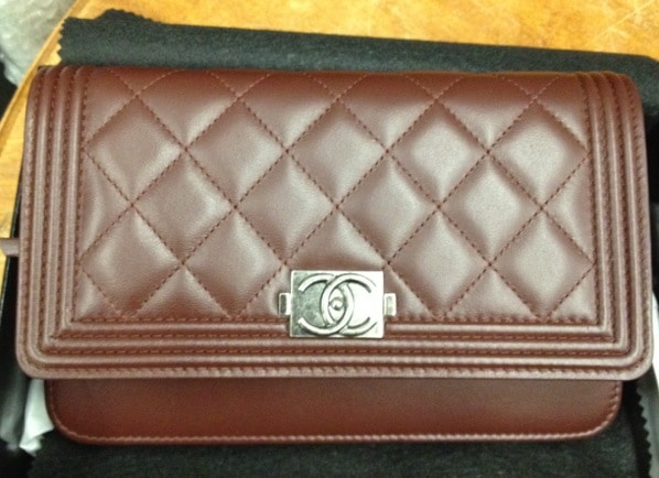 CHANEL SMALL BOY VS CHANEL WOC: A COMPARISON REVIEW ✓✓✓ 