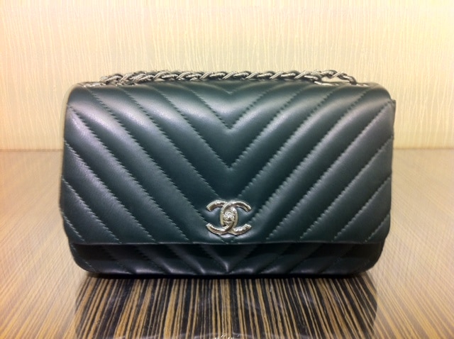 Chanel Silver Metallic Goatskin Fold Up Again Clutch Bag