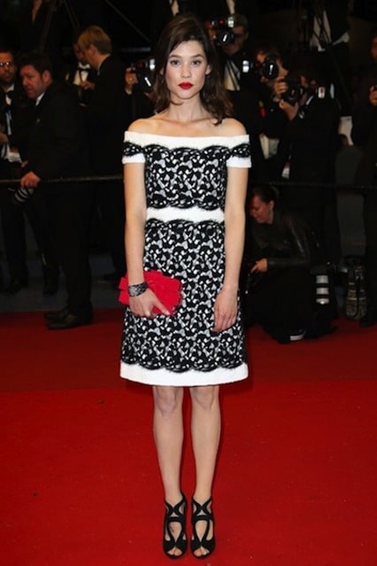 Astrid Berges Frisbey in Chanel Spring 2013 Couture Collection 1