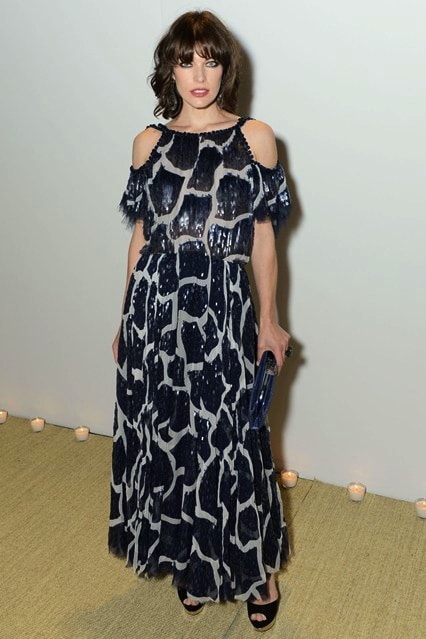 Milla Jovovich in Chanel Spring 2013 Couture Collection 4