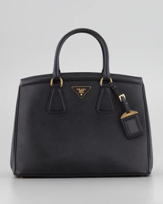 Prada Saffiano tote review: Cuir double bag vs. Lux double zip purse  comparison 