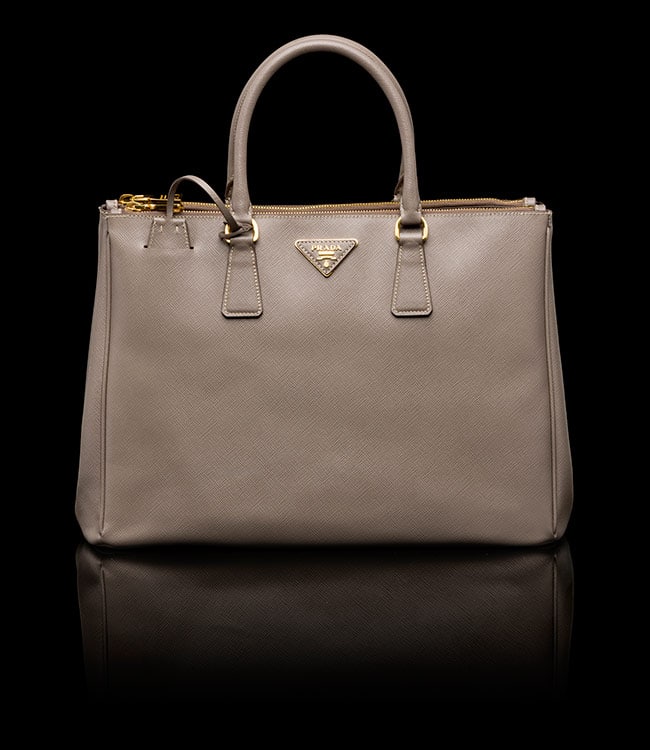 Prada Saffiano tote review: Cuir double bag vs. Lux double zip purse  comparison 