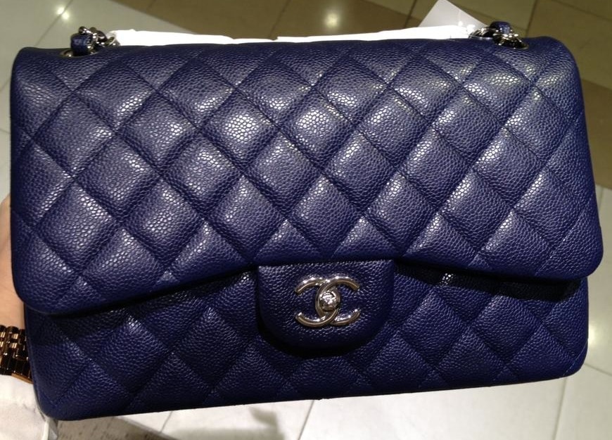 chanel classic flap jumbo