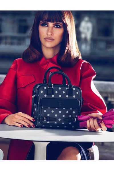 Penelope Cruz with Loewe Cruz Bag