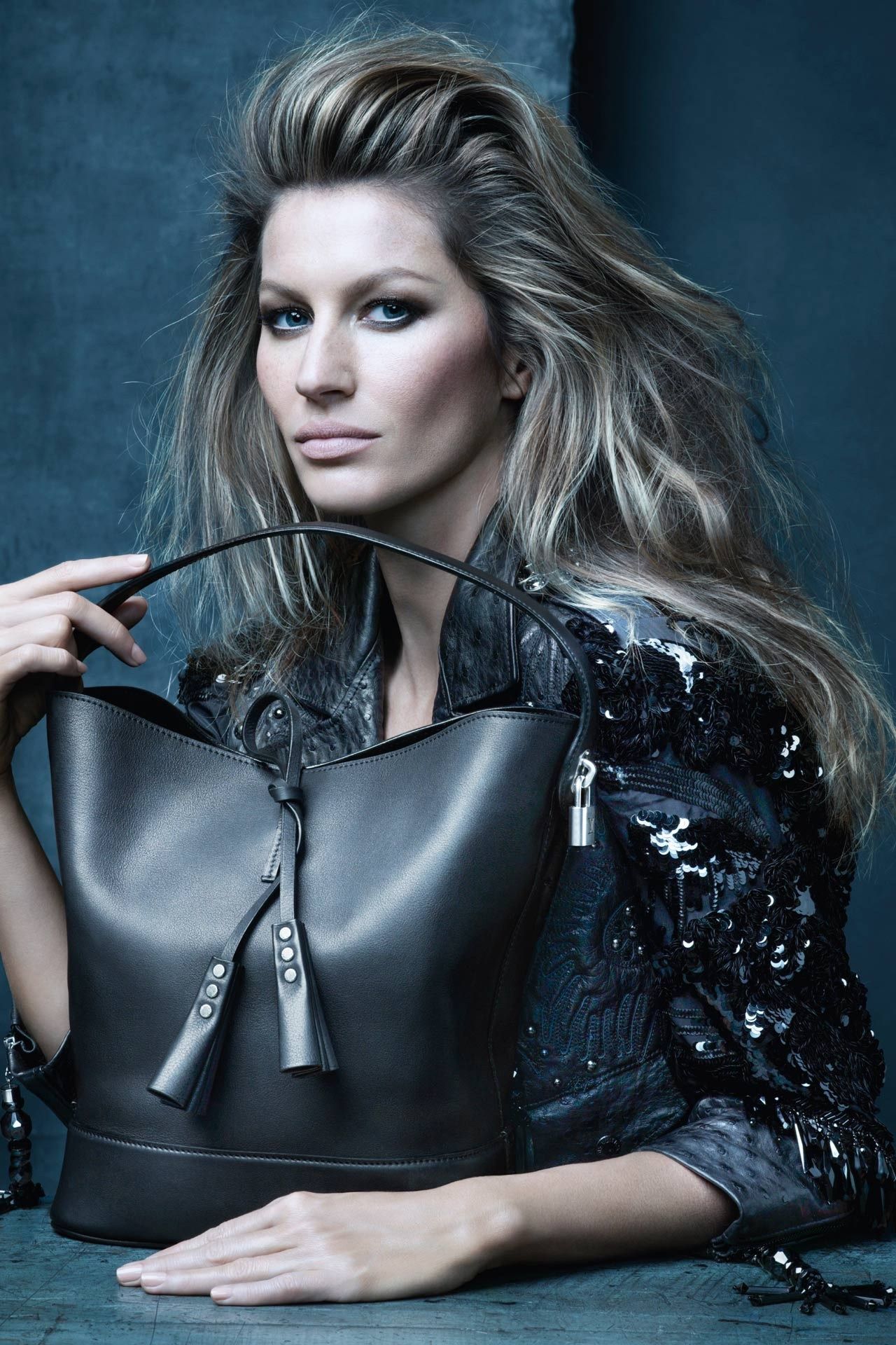Gisele Bundchen for Louis Vuitton Muse Ad Campaign