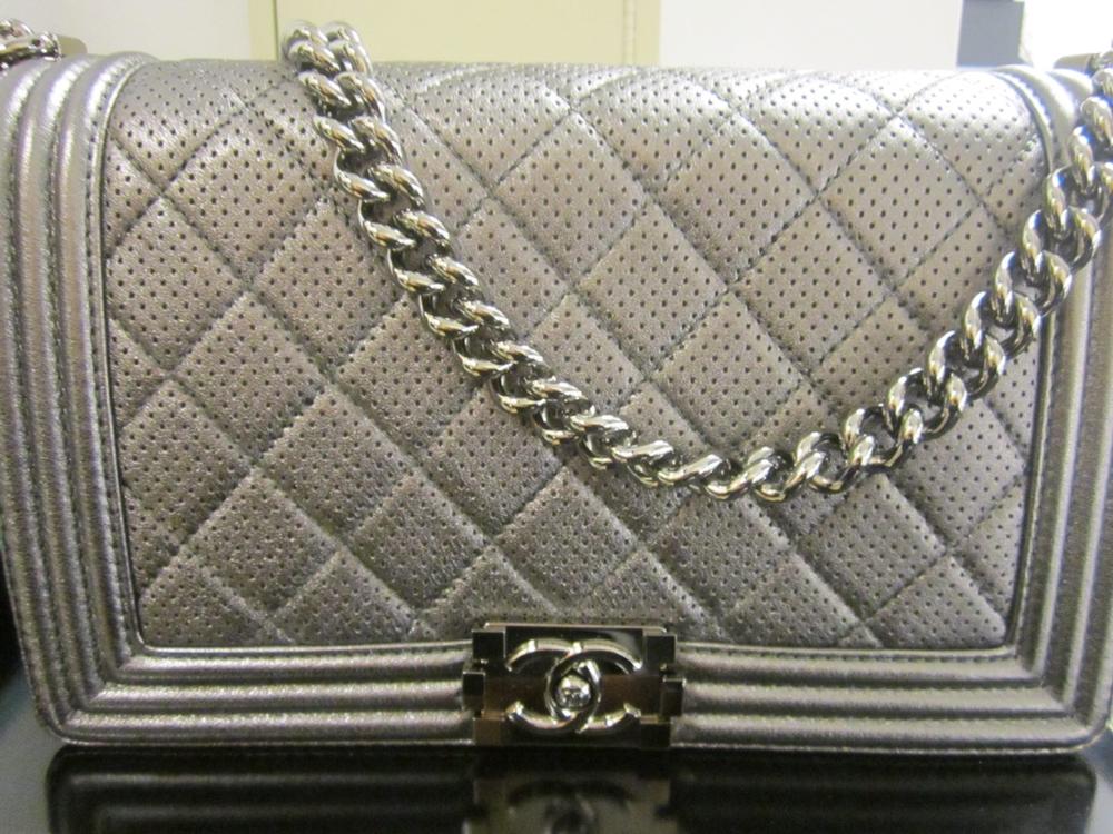 Chanel 2010s Le Boy Metallic Green Flap · INTO