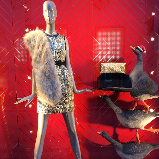 Louis Vuitton Milan Holiday Window