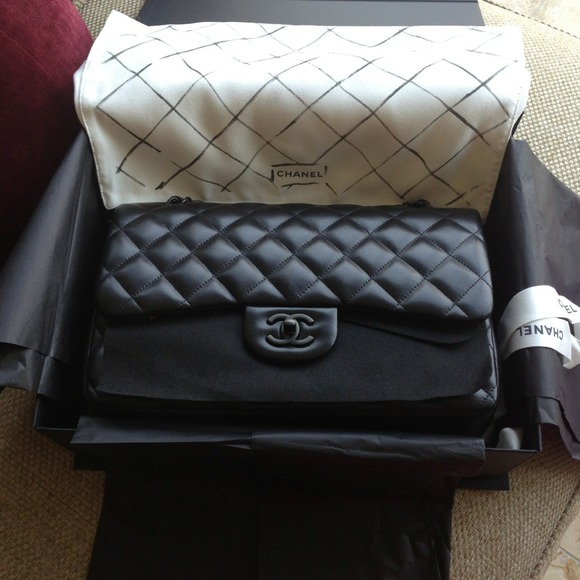 Chanel So Black Jumbo Bag 2013 Edition