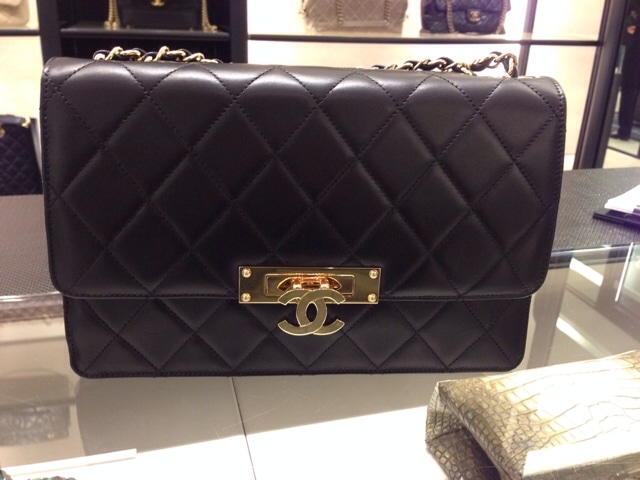 Chanel 'Golden Class' Double CC Flap Bag Reference Guide - Spotted