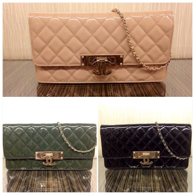 CHANEL, Bags, Chanel Woc Golden Class Double Cc Navy Lambskin