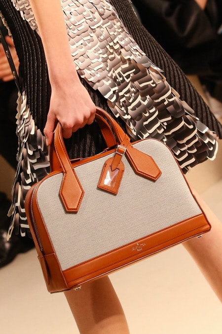 I just arrived in Paris. Louis Vuitton, automne-hiver 2014/15. by Teller,  Juergen/Ghesquière, Nicolas.: (2014)