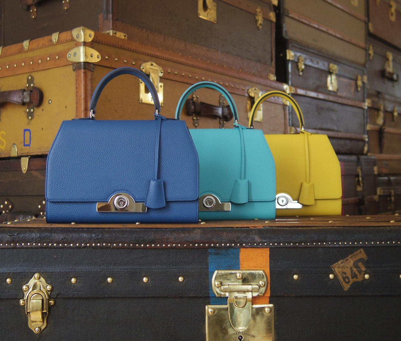 RÉJANE BB – MOYNAT PARIS