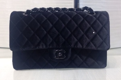 Chanel 2014 Coral Velvet Small Medium So Black CC Classic Flap – House of  Carver