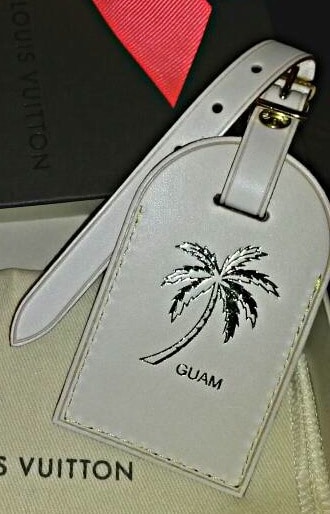 Louis Vuitton Leather Luggage Tag With Hot Stamp Letters T.T