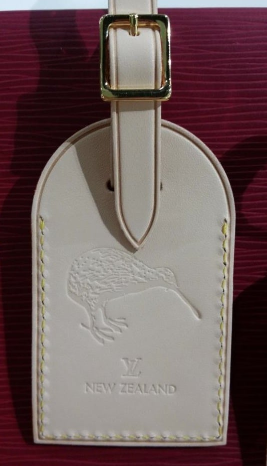 Louis Vuitton Leather Luggage Tag With Hot Stamp Letters T.N