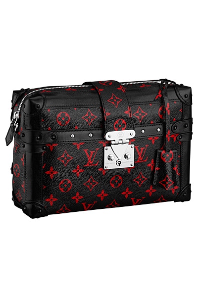 Louis Vuitton Lockme II Bag from Spring/Summer 2015 Collection - Spotted  Fashion