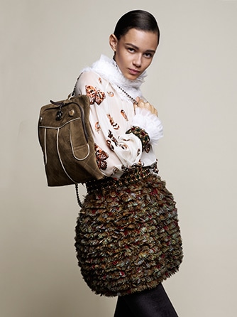 Chanel Métiers d'Art Pre-Fall 2015 Lookbook - Spotted Fashion
