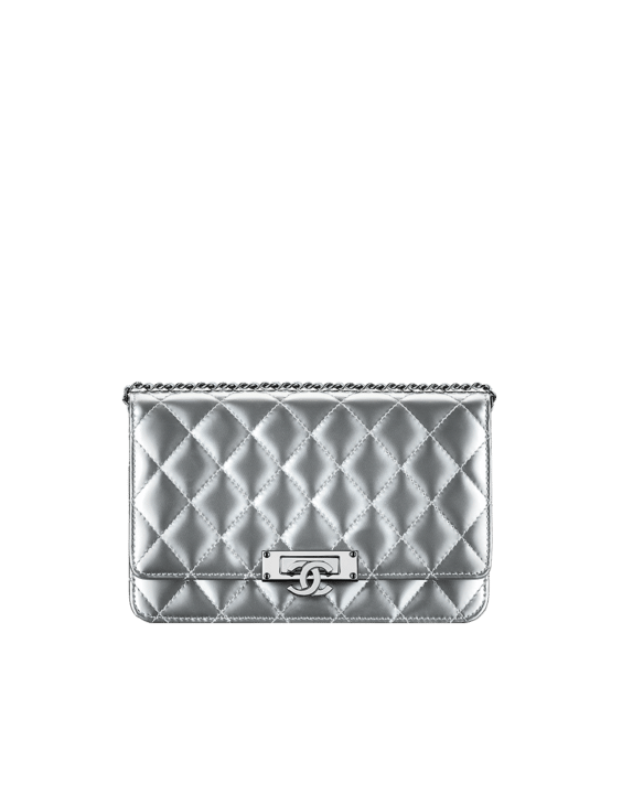 Chanel Golden Class Wallet on Chain