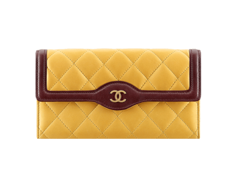 Ghim trên Chanel Luxury Gift