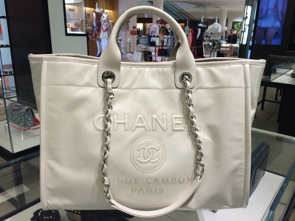chanel leather deauville tote