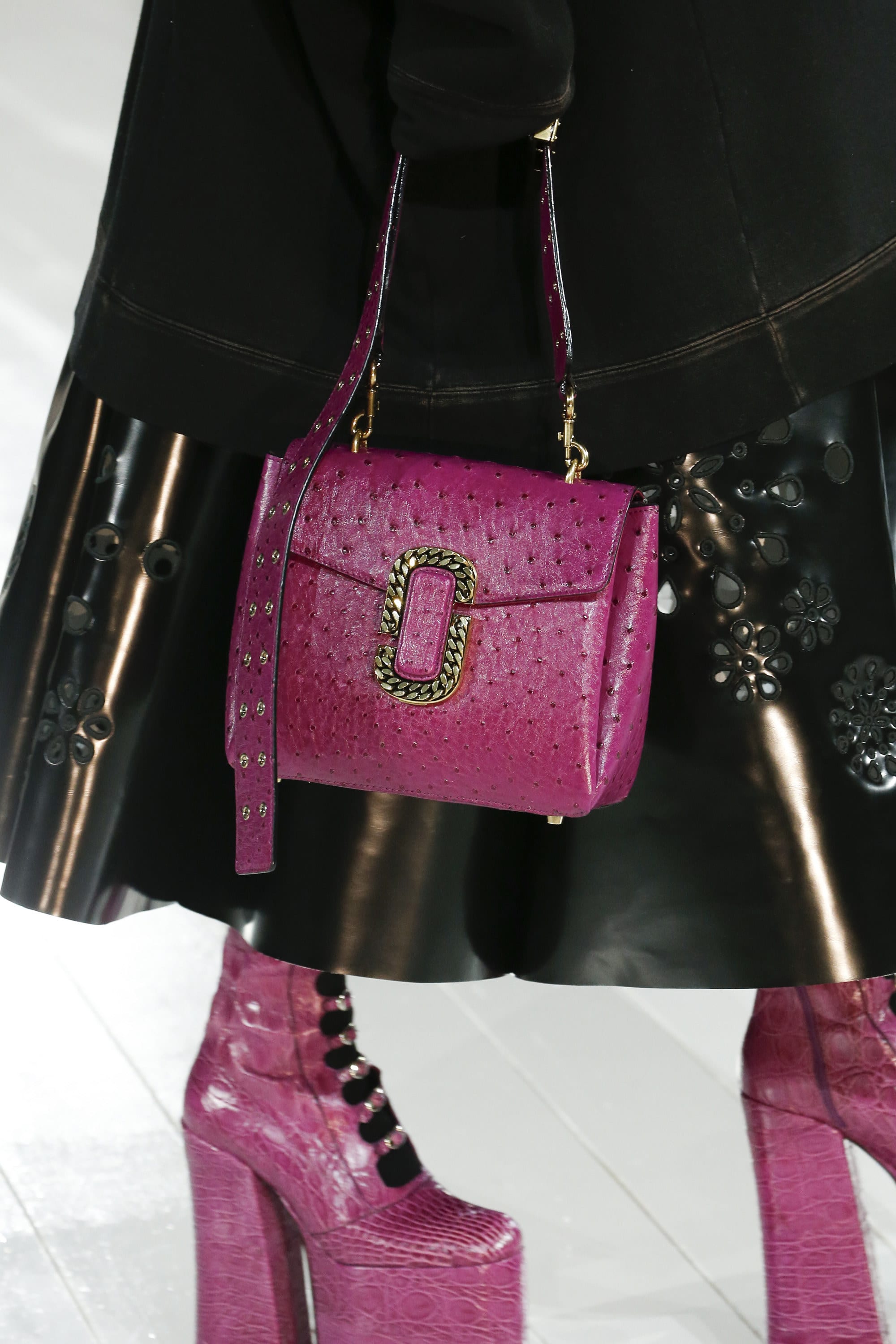 Ostrich handbag Marc by Marc Jacobs Pink in Ostrich - 30487311