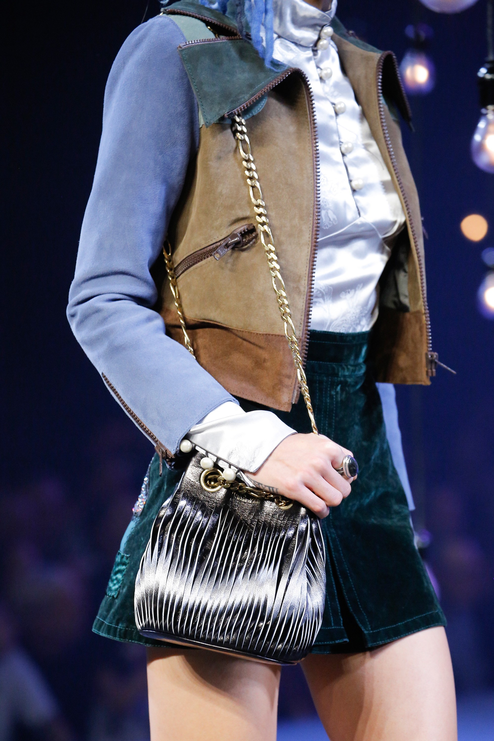 SARA  Marc jacobs snapshot bag, Couture week, Street fashion photos