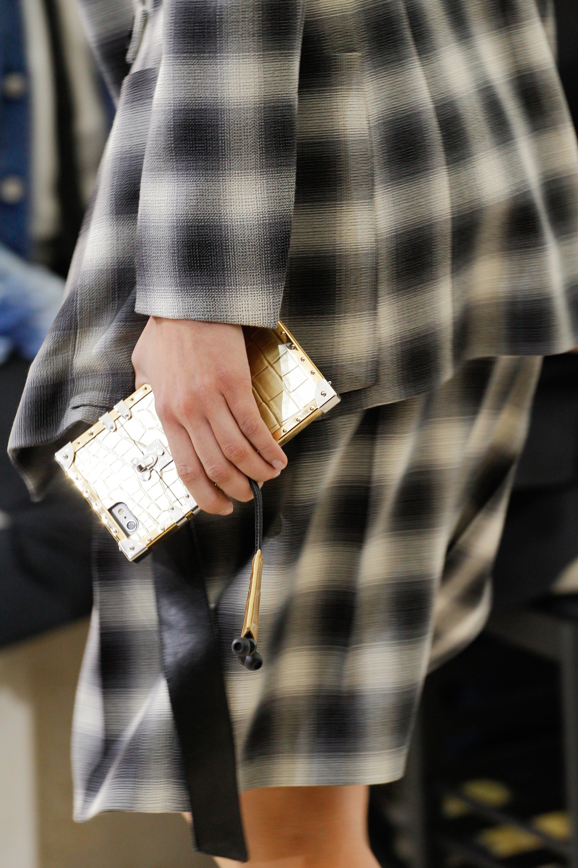 Could a Louis Vuitton Petite Malle iPhone Case Be Debuted for Spring 2017?