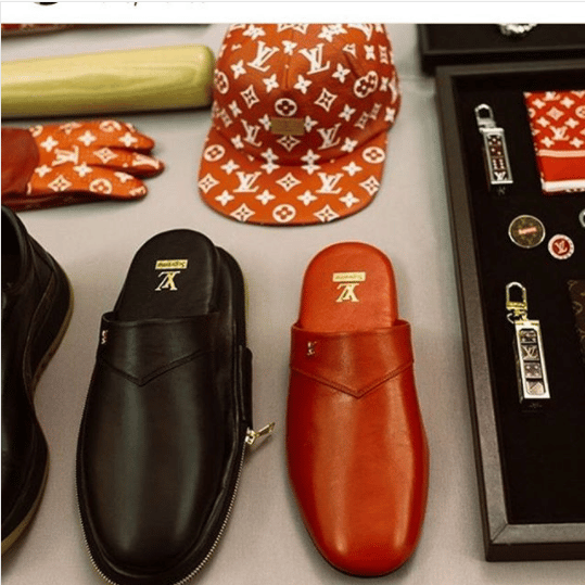 Louis Vuitton Supreme 2017 Hugh House Slippers