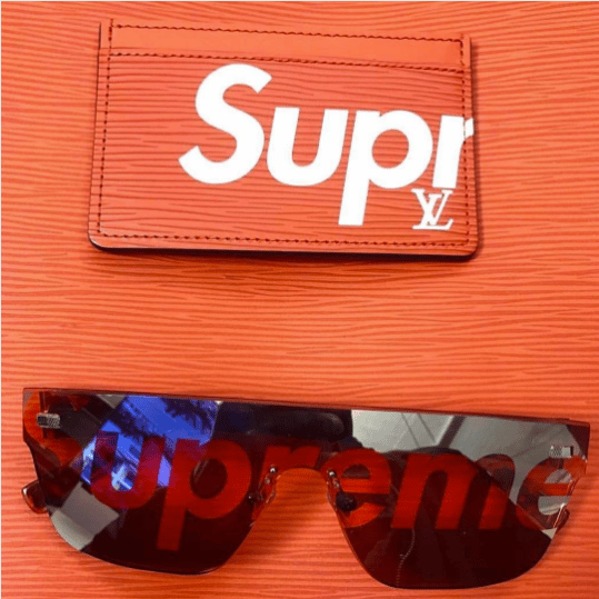 Louis Vuitton x Supreme 2017 EPI Card Holder