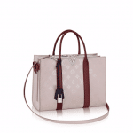 Louis Vuitton Mastic Cuir Plume/Cuir Ecume Very Tote Bag