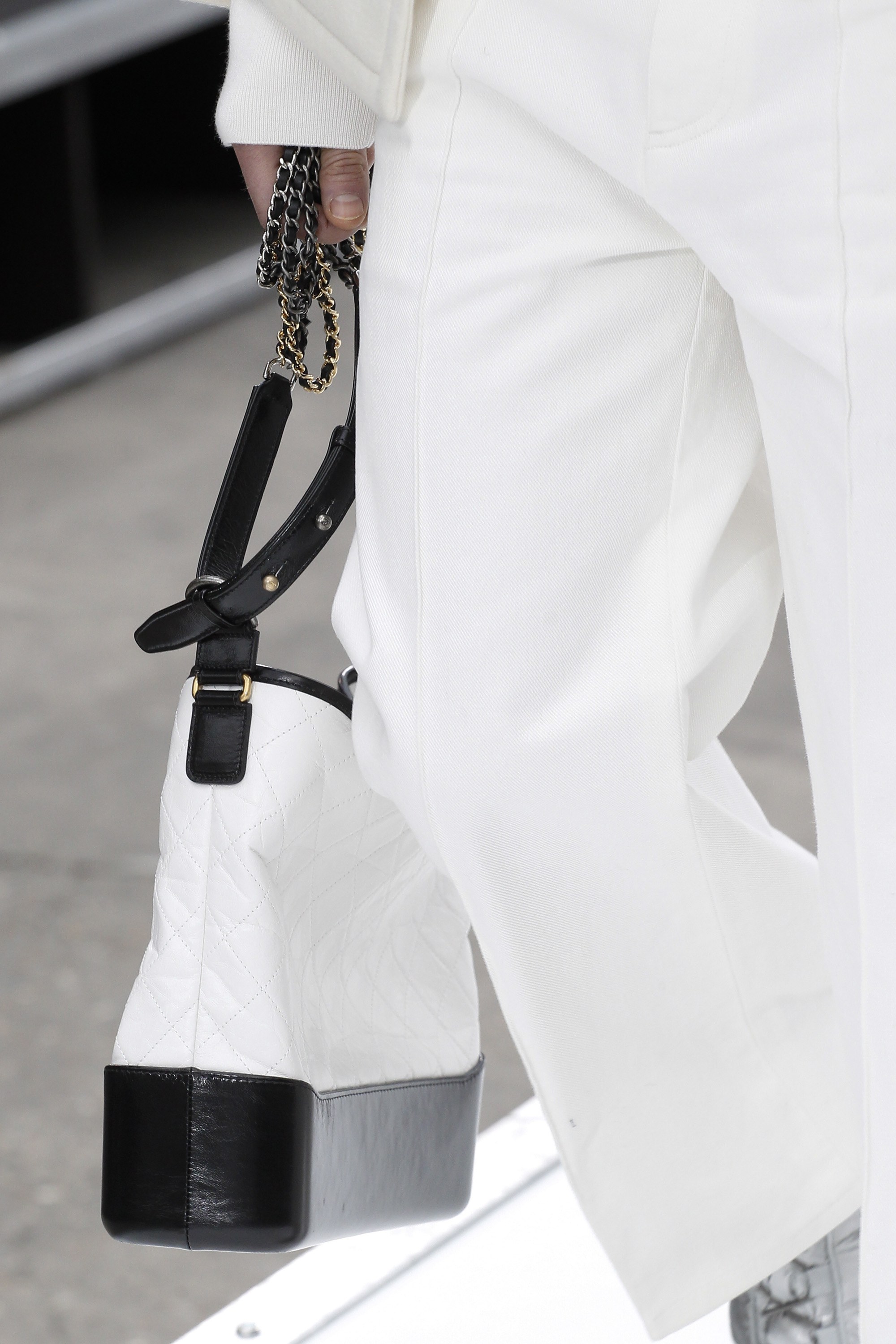 Chanel 2017 Calfskin Gabrielle Bucket Bag - White Bucket Bags, Handbags -  CHA184363