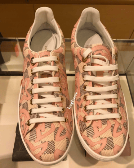 Louis Vuitton Rose Ballerine Damier Azur Tahitienne Bora Bora Sneakers Size 37  Louis Vuitton