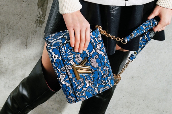 Louis Vuitton Pattern Print Twist