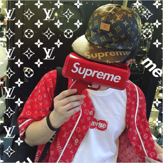 Louis Vuitton x Supreme Goes on Sale in Pop-ups Worldwide – WWD