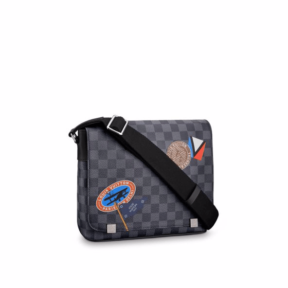 Louis Vuitton District Messenger Bag Limited Edition Damier