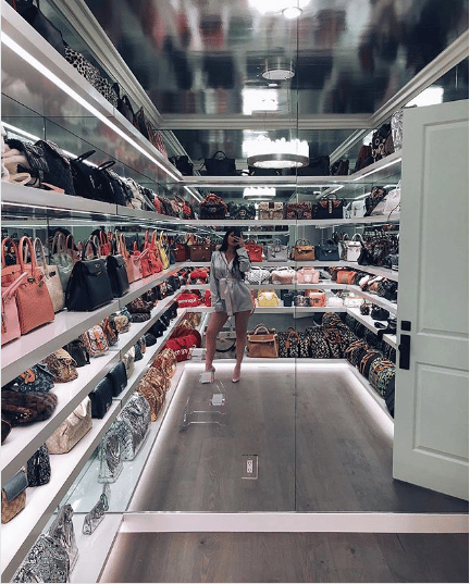 A Guide On How To Organize A Handbag Closet - Spotted Fashion