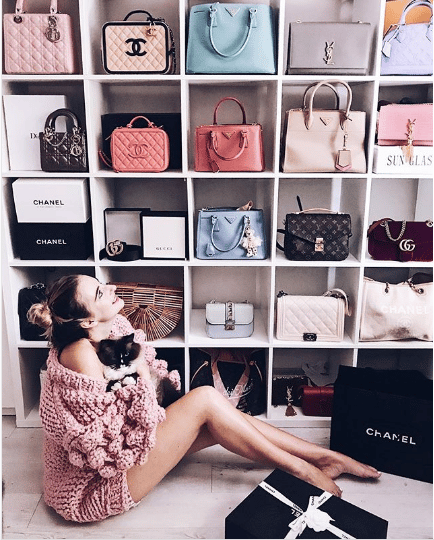 A Guide On How To Organize A Handbag Closet - Spotted Fashion