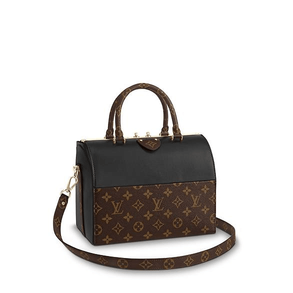 Louis Vuitton petite malle Limited time🔥premium quality leather🔥last  stock have box and receipt, Women's Fashion, Bags & Wallets, Purses &  Pouches on Carousell