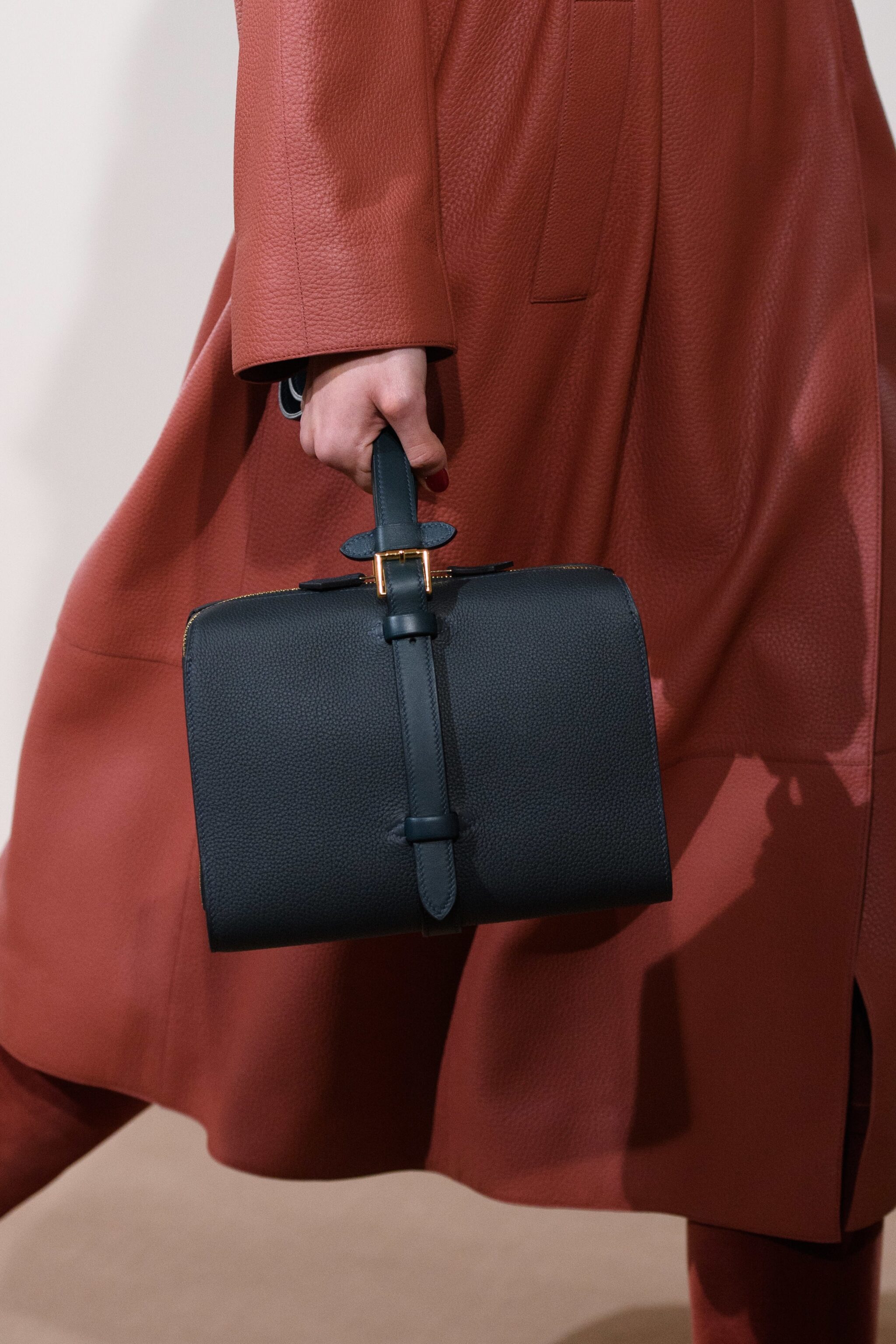 Hermes 24/24 Slouchy Bag Guide from Pre-Fall 2019 - Spotted Fashion