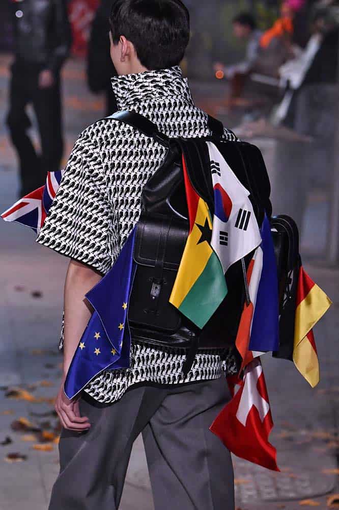 louis vuitton flag bag