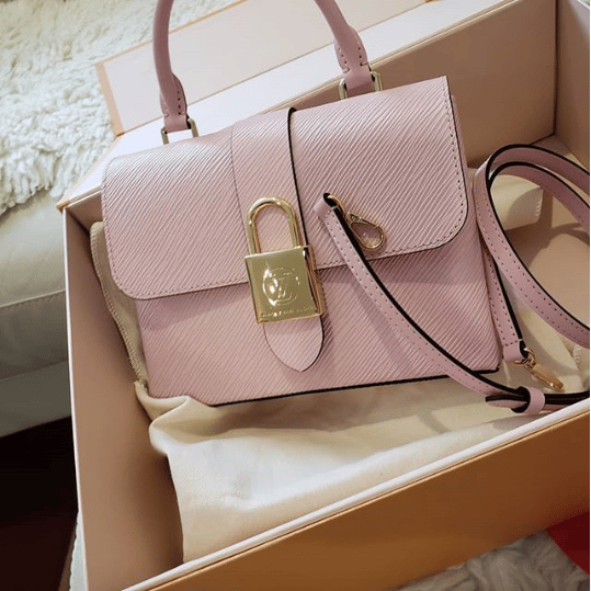 Louis Vuitton LOCKY Bb EPI Leather Crossbody Bag Rose Poudré