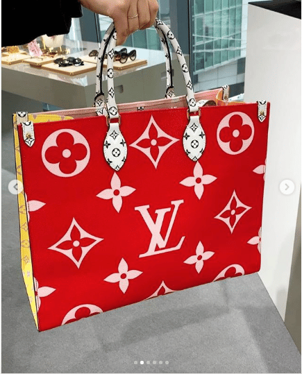 BLÉSNYA MINHER for LOUIS VUITTON Monogram Giant Summer 2019