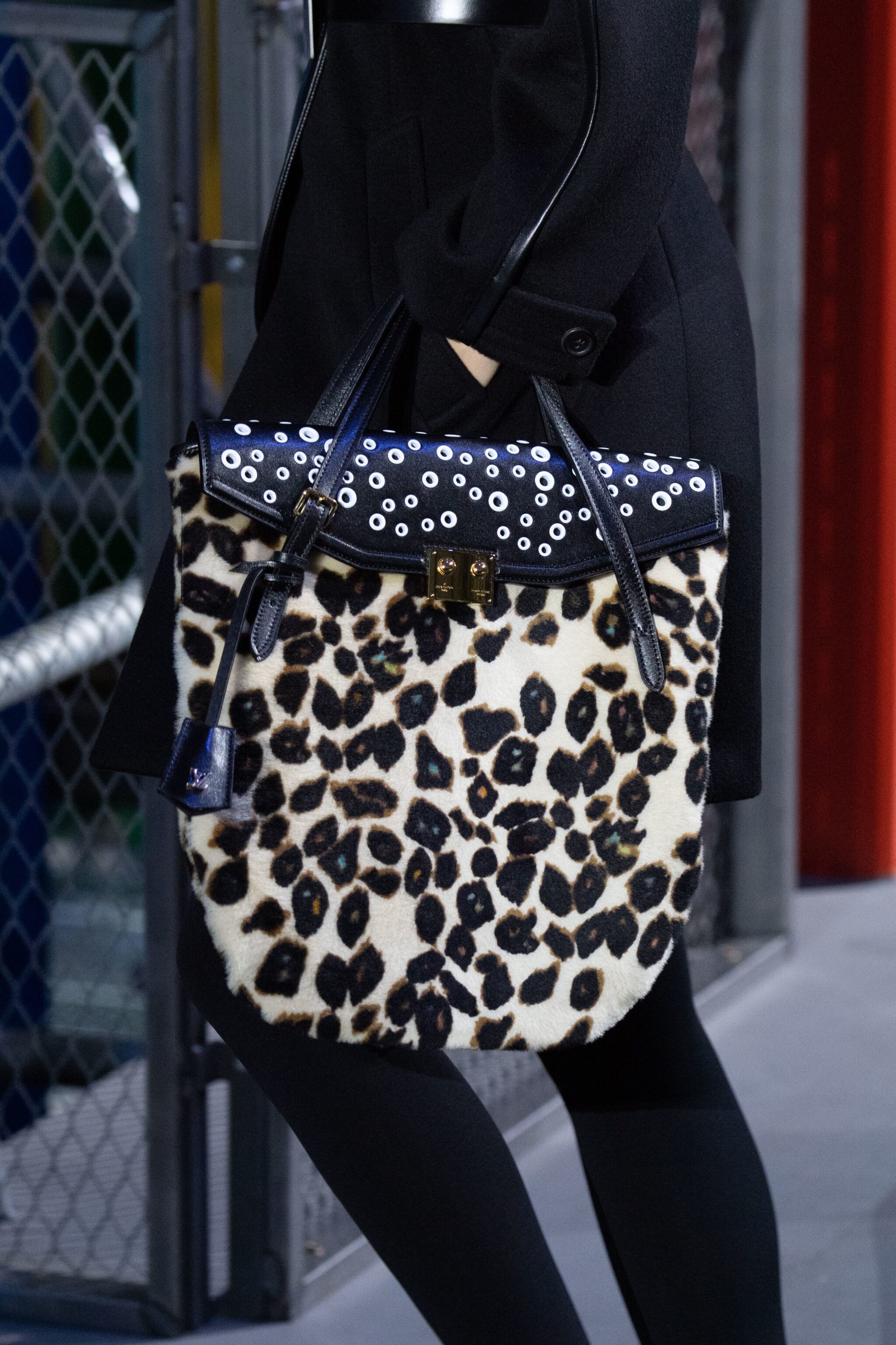 Louis Vuitton Fall/Winter 2019 Runway Bag Collection | Spotted Fashion