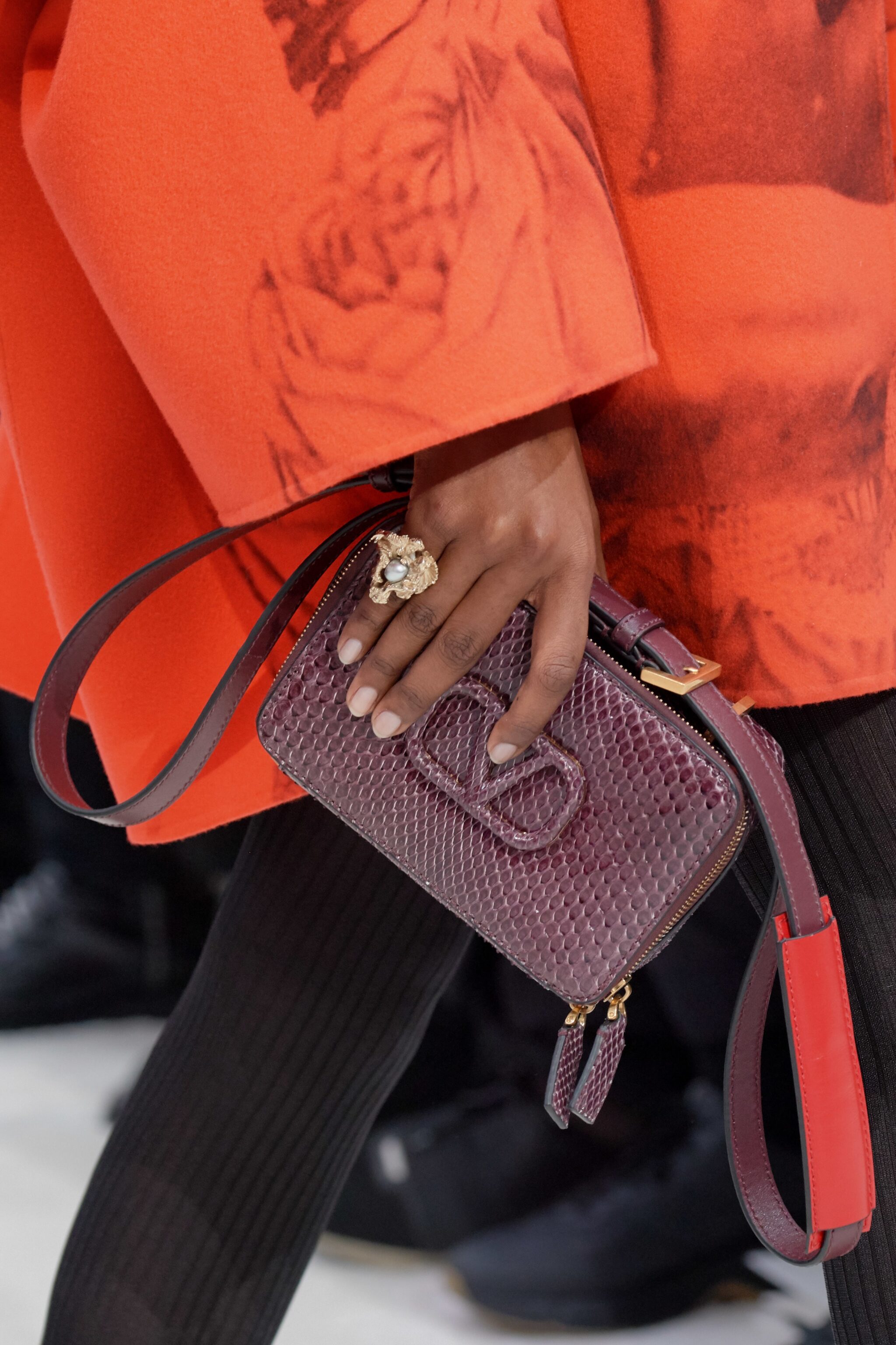 Valentino Fall/Winter 2019 Runway Bag Collection | Spotted Fashion